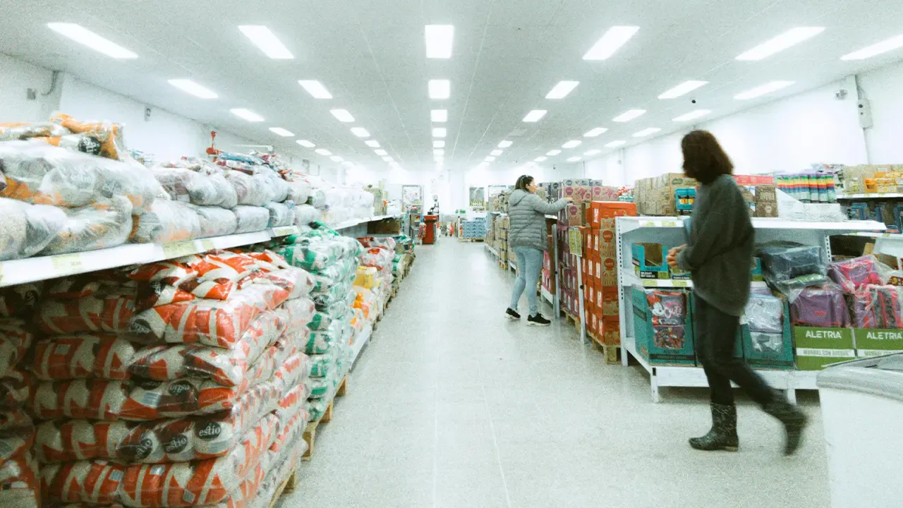 En la foto: Supermercado