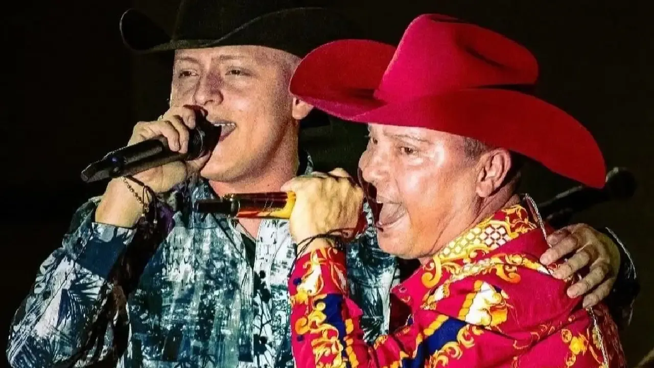 giovanny y su hijo miguel.webp