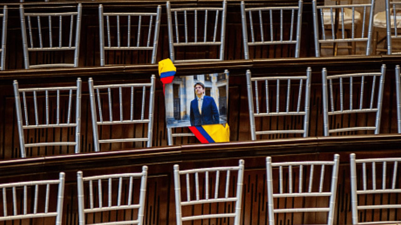 Asiento de Miguel Uribe Turbay en la instalación del Congreso de Colombia.