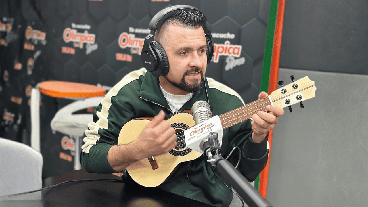 Pichingo, humorista y trovador