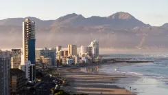 En la foto: Strand Beach, cerca de Ciudad del Cabo
