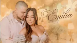 En la foto: Paola Jara y Jessi Uribe