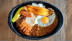Bandeja paisa, plato típico en Antioquia