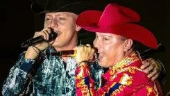 giovanny y su hijo miguel.webp