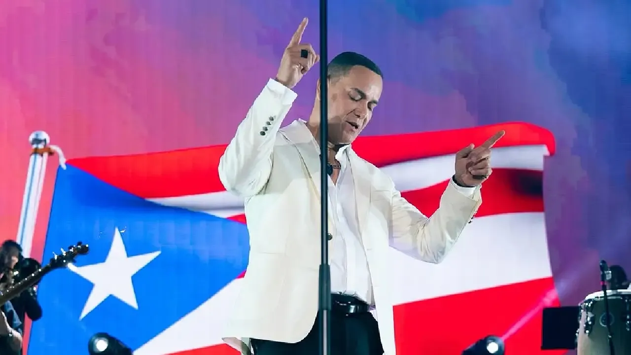 victor manuelle.webp